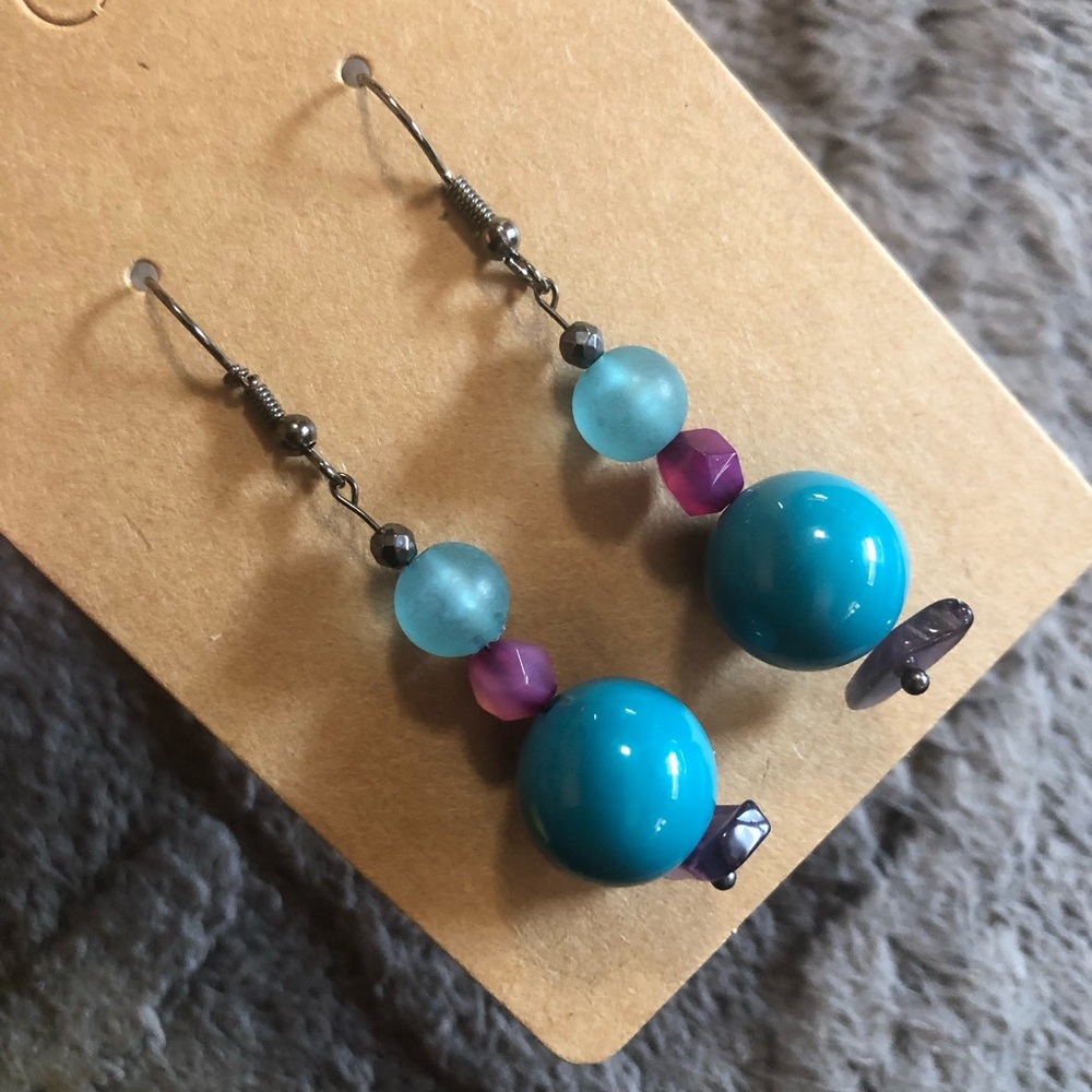 Handcrafted genuine faceted almandine garnet amethyst beaded dangle earrings
